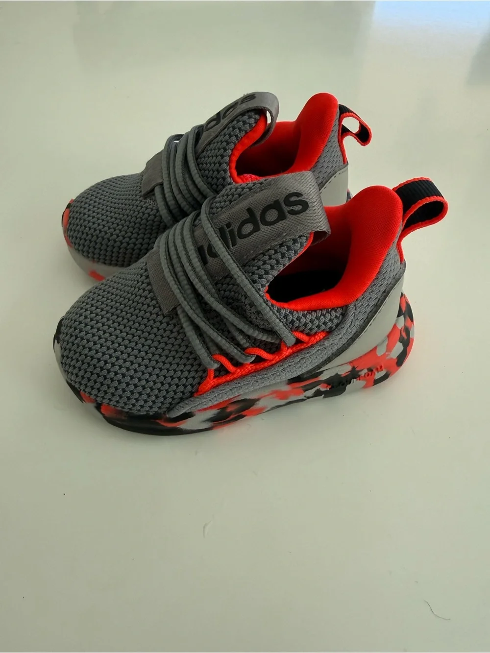 adidas Kids Gray & Red Knit Slip-On Sneakers